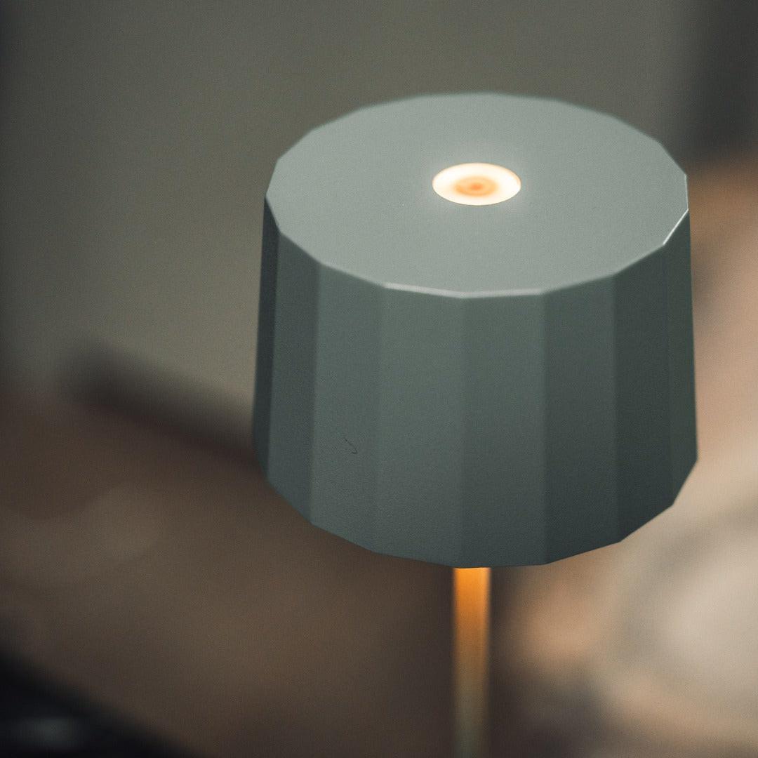 Qoozii Corsica Table Lamp.