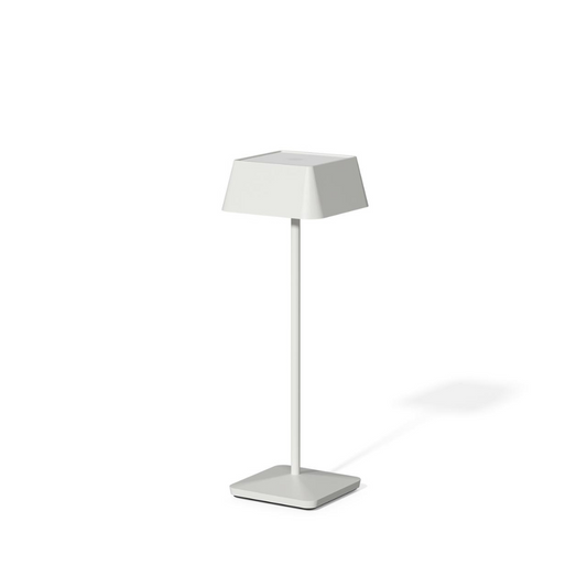 Qoozii Fiji Table Lamp