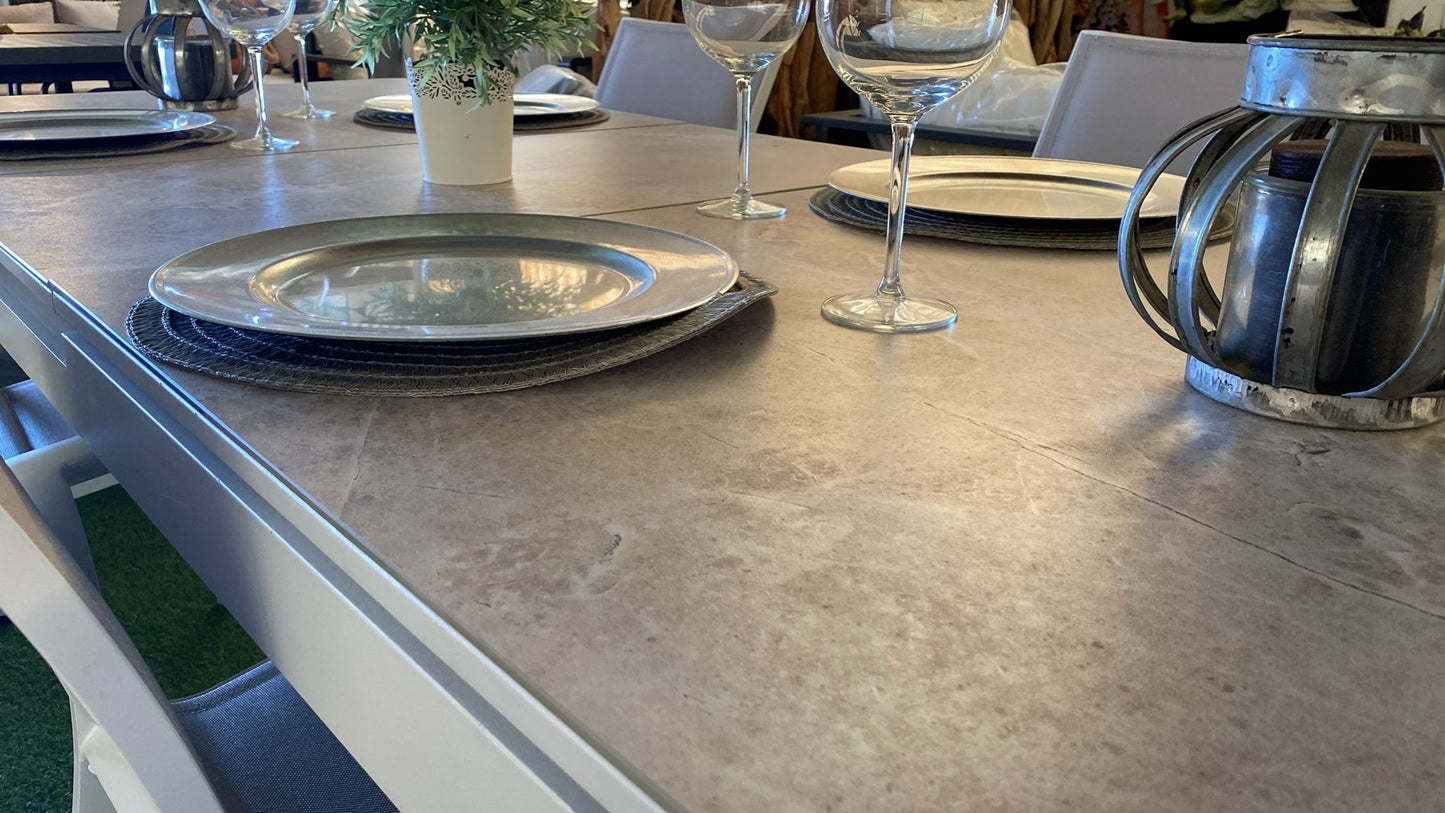 Prestige Extendable Table