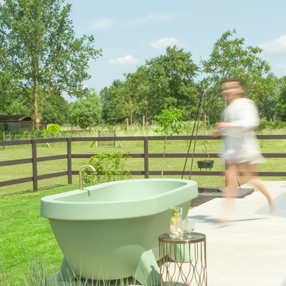 GardenTub by Auralis