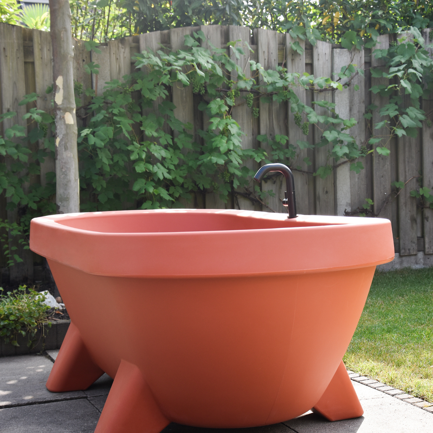 GardenTub by Auralis